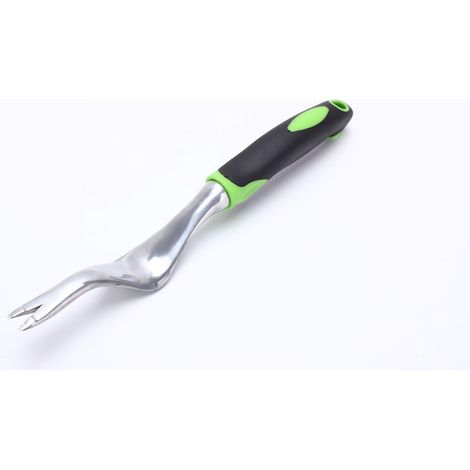 un Ensemble D'outils Et De Mauvaises Herbes De Jardin Forestier (1/5)