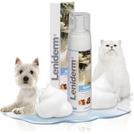 ICF Leniderm Spuma Schiuma Detergente per Cani e Gatti con Latte d'Avena Shampoo delicato per animali domestici senza risciacquo per pelli sensibili e pruriginose Ideale per le stagioni fredde