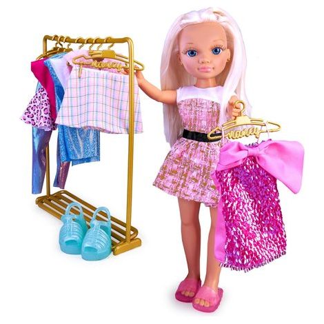 Nancy - E il Suo Armadio, Include Vestiti, Accessori e Adesivi per Personalizzare Gli Outifit,per bambine/i dai 3 anni, Famosa (NAC48000)