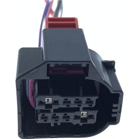 4K8973708 8P est une prise unique compatible avec les phares Volkswagen et Audi (DJ7087-3.5-6.3-11/21).
