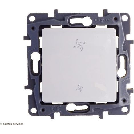 Legrand – Interrupteur de VMC Niloé 2 positions finition pur – Tension 250 VAC – Intensité 10 AX – Dimensions 76 x 76 x 20 mm (1/5)