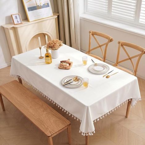 Nappe moderne lavable avec motif à pompons volantés - 140x180cm - blanc cassé - imperméable - les tables à manger et les réceptions (1/5)