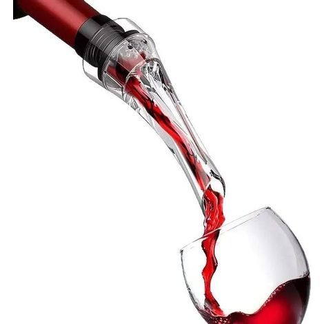 Wine decanter and aerator set – includes a vacuum pump, a drip-free pourer and a wine aerator. (1/5)