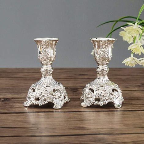 ArgentéLot de 2 Bougeoirs Chandeliers Candélabres en Argenté Métal Decoration, Vintage Bougeoir de Décoration de Table Mariage, (1/5)