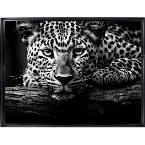 Tableau mural encadré portrait léopard intense 60x80 cm - Tableau Mural Décoratif - Image Encadrée Imprimée en HD - Impression 60x80 cm sur Fibres de Bois FSC - Finition Mate - Fabriqué en France (1/5)