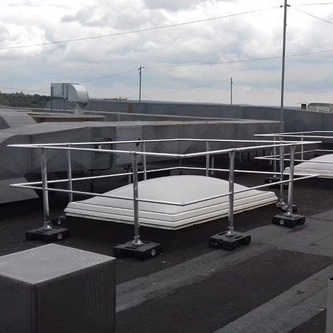 Ringhiera per lucernario - 1500x1500 mm - Senza cancelletto - 6 montanti - GCPL1.5