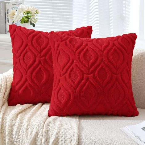 Housses de coussin rouge de Noël 18x18 pouces, housses de coussin de canapé en peluche imitation laine douce pour l'hiver, lot de 2 housses de coussin décoratives style ferme et bohème pour canapé (1/4)