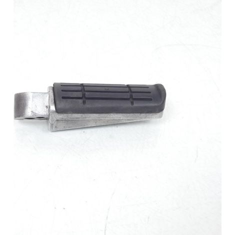 [PRODUIT D'OCCASION] Cale pied passager droit pour moto Yamaha 900 Diversion 1996-1998 (1/4)