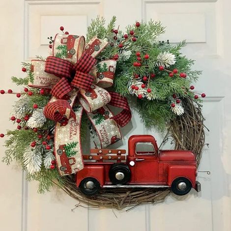 Guirlande Porte - Camion Rouge - Eucalyptus Artificiel - Décoration Automnale et de Noël - 30 cm - Pour Porte d'Entrée Fenêtre ou Mur (1/5)