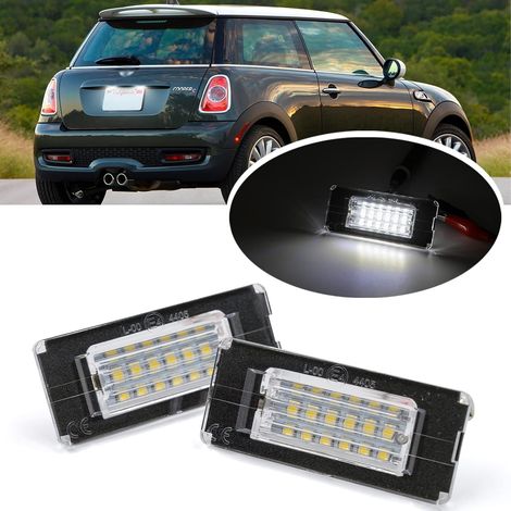 2pcs LED License Plate Lights for R56 R57 R58 R59 18-SMD Xenon White Led License Plate Lamp Canbus Error Free (1/5)