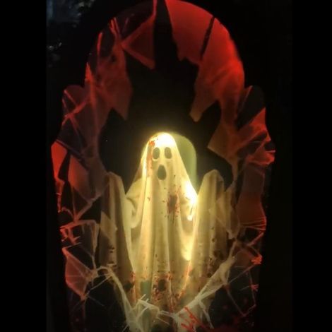 New Ghost Hologram Mirror, a novel Halloween decoration featuring a glowing ghost design - remote control.