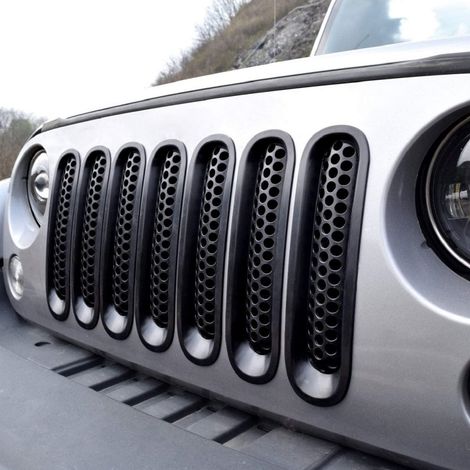 Hot-selling car modification: snap-on grille ring suitable for 07-17 Jeep JK Wrangler. (1/4)