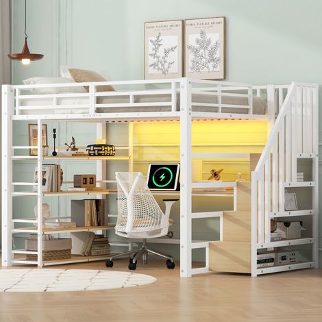 Letto a soppalco moderno 140x200 cm in metallo e MDF bianco, con scrivania integrata, scala contenitore, mensole, LED e USB