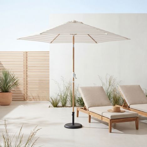 Parasol droit rond rayures beige Ø293cm mât central en aluminium imitation bois. orientable et manivelle d'ouverture