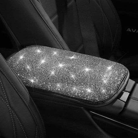 Rivestimento della console centrale a forma di diamante con cuscino del bracciolo impreziosito da strass di cristallo lucidi, pensato per le donne. (1/4)