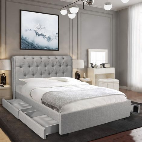 Le Quai Des Affaires – Lit CHELSEA 160x200 avec 4 tiroirs – Tête de lit capitonnée 116 cm – Cadre MDF et tissu gris clair – Sommier inclus 2x12 lattes (1/4)