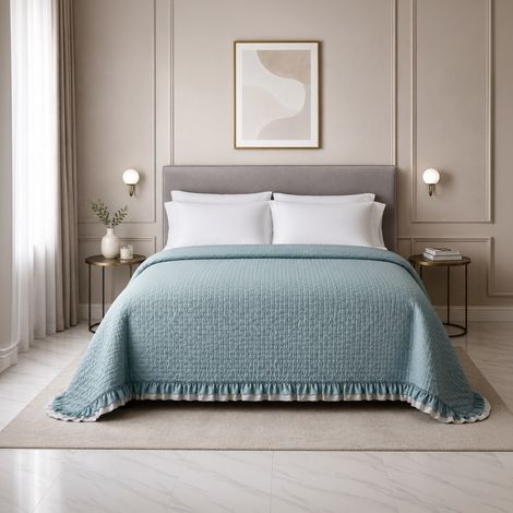Copriletto Trapuntato Matrimoniale con Volant Azzurro Polvere/Grigio in Microfibra 250x250 cm (1/4)