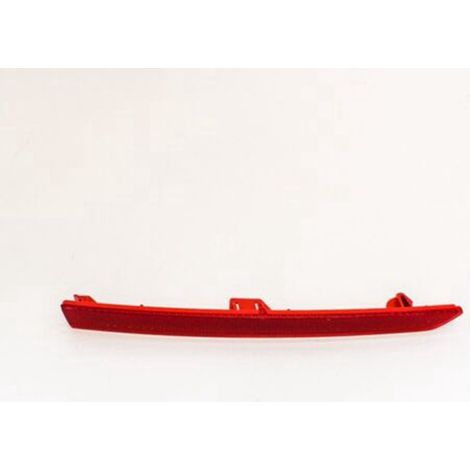pair of 63147848583 and 63147848584 are suitable for 14-20 BMW F80F rear bumper reflectors. (1/4)