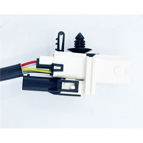 Oxygen sensor 8670279 is suitable for the front right rear of the Volvo XC90 2.9T.