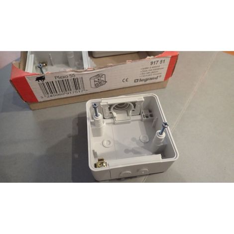 Legrand 91751 PLEXO 55 - Box with End Cap GREY 1 station - à l'unité