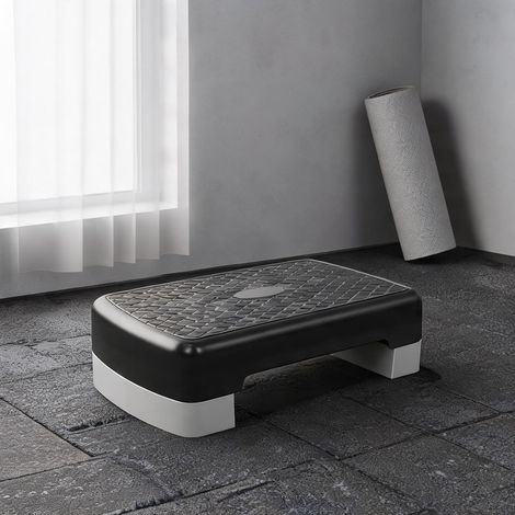 Stepper coloris noir gris en polyethylene 45,7 x 27,9 x 10,2 cm (1/5)