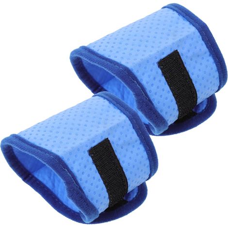 Cooling Iced Dog Bandana, 2-Pack, Blue (1/5)