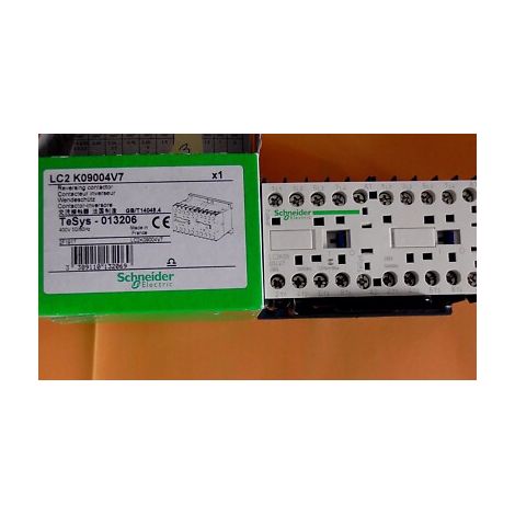 LC2K09004V7 4P 400V 4kW CT INVERSEUR SCHNEIDER REVERSING Contactor LC2