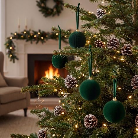 Set Palline di Natale Effetto Velluto, sfere Verde da Ø 8-10 cm -12 palline da 8 cm (1/5)