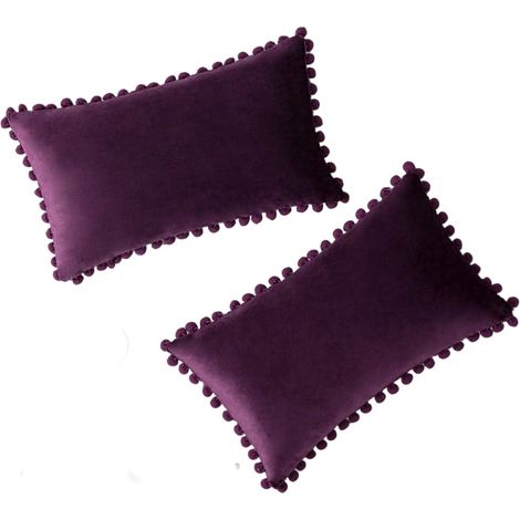 Lot de 2 housses de coussin décoratives en velours à pompons, couleur unie, douces et carrées, 45 x 45 cm, vert foncé, pour canapé, chambre ou voiture. (1/5)