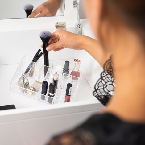 Relaxdays Kosmetik-Organizer aus Acryl, Make Up Organizer mit 16 Fächern für Schminke & Lippenstift-Halter, transparent