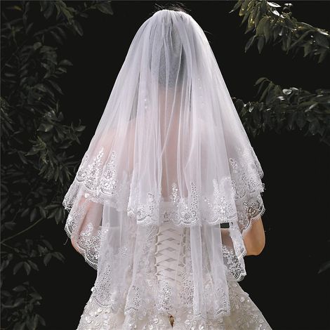 voile Blanc Mariage Court En Dentelle De Mariage Voiles Femme 2 Couches Voile De Marie En Tulle Doux Avec Peigne Cape Mariage Pour Femmes Maries (1/5)