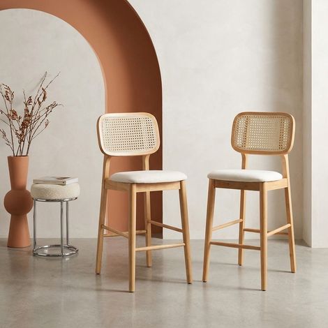 Lot de 2 tabourets de bar bois d'hévéa cannage et tissu 66.5cm - Mani Naturel / Beige (1/5)