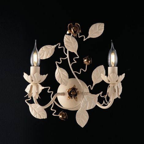 Aplique en hierro marfil decape dos luces acabado dorado 36x h38 cm