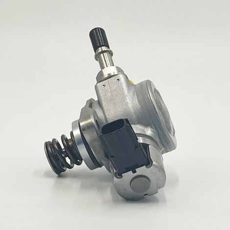 Reference numbers 166305283R, 166301888R, H8201146431 and 166307214R are suitable for the overhaul of Renault vehicles. (1/4)