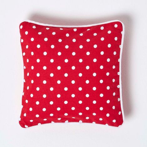 HOMESCAPES Housse de coussin Rouge à pois en coton, 30 x 30 cm