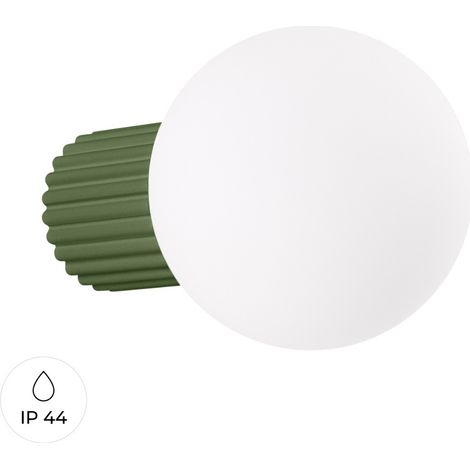 Applique moderna verde oliva con corpo scanalato e sfera in vetro bianco per bagno o corridoio 1xG9 8W IP44 HALO Sollux Lighting (1/5)