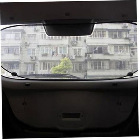 Pare-Soleil Arrière - 99 x 50 cm - Ventouse Réglable - Pour Vitre Arrière de Voiture - 1 Pièce (1/5)