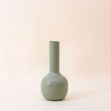 Vase tube en métal vert, H23cm (1/5)