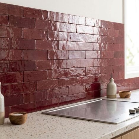 Véritable Zellige Marocain Rouge Lie de Vin N 19 5x15 cm - Paquet de 0,5 m² - Ti'ma Stone (1/5)