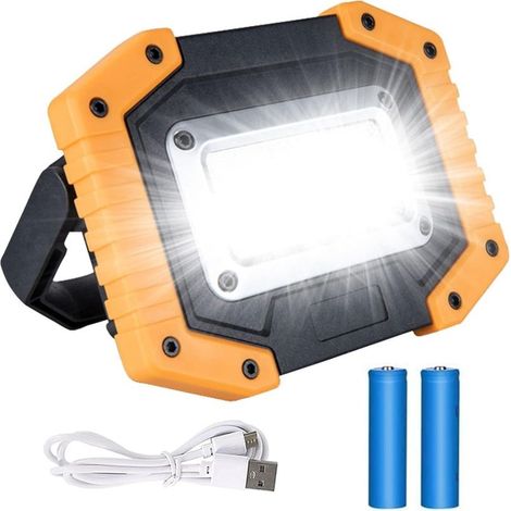 30W Rechargeable LED Outdoor Floodlight – 2000 lumens – IP65 Waterproof – 3 Lighting Modes – 180° Adjustable Bracket (1/5)