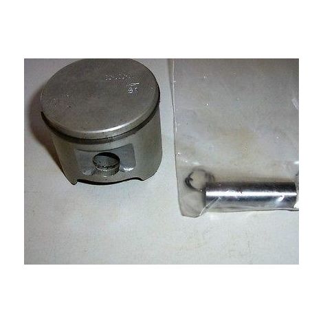 PISTONE SPINOTTO FASCIA MOTOSEGA JONSERED CS2153  525470102 ORIGINALE (1/2)
