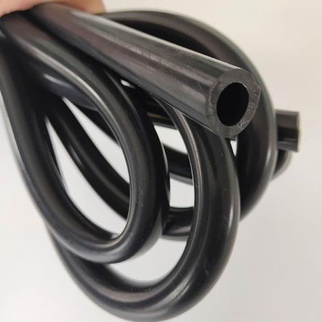 Turbo-Silikonschlauch – 3 mm Vakuum, 6 mm Außendurchmesser (5 m Gesamtlänge, Schwarz) (1/5)