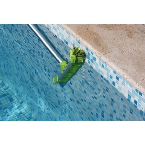 Balai de piscine pour surfaces dures – Brosse en nylon renforcé – 2 aimants pour pièces mécaniques – Nettoyage efficace ciment et carrelage – Kerlis