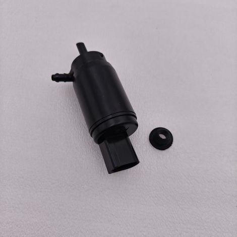 Die Teilenummern 1KD955651B, 1K5955651 und 18D955651 eignen sich für die Verwendung mit Front-Wassersprühmotoren von Volkswagen und Audi. (1/4)