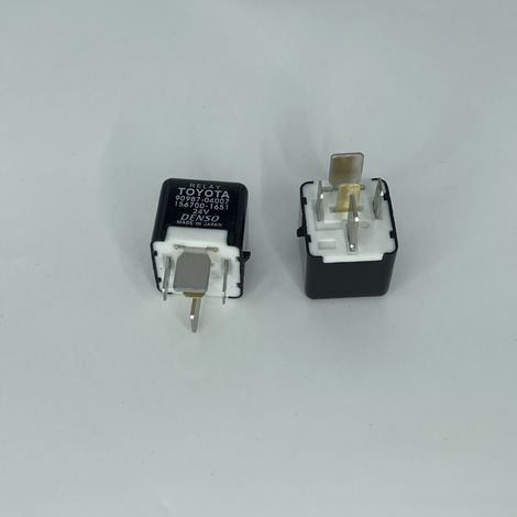 Relais automobile Toyota 156700-1651 90987-04007