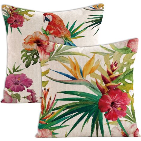 Ensemble de 2 housses de coussin décoratives à motifs floraux tropicaux, palmiers, feuilles et perroquets. Dimensions standard carrées (45,7 x 45,7 cm). Style aquarelle estival. (1/5)