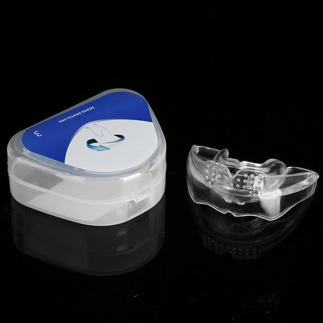 Appareil orthodontique dentaire transparent, correcteur, redresseur en silicone, phase 3 (légèrement rigide) (1/5)