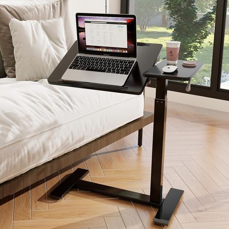 Table de Lit avec 4 Roues Cachées 68x40CM Bureau Debout (Noir)  Mobile Médical Table d'Appoint Hopital Réglable en Hauteur 70-102cm pour Ordinateur Portable pour Chambre Salon Canapé (1/5)