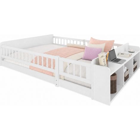 Letto per bambini 140 x 200 cm in pino bianco con contenitore aperto, ripiani e cancelletto apribile, senza materasso, design modulare – CHICFURN (1/5)