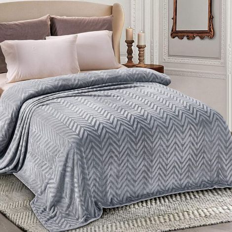 à Chevrons, 230 x230 cm, Plaid Jeté de Canapé, Couverture en Flanelle Douce Chaude pour Lit, Gris Argenté (1/5)